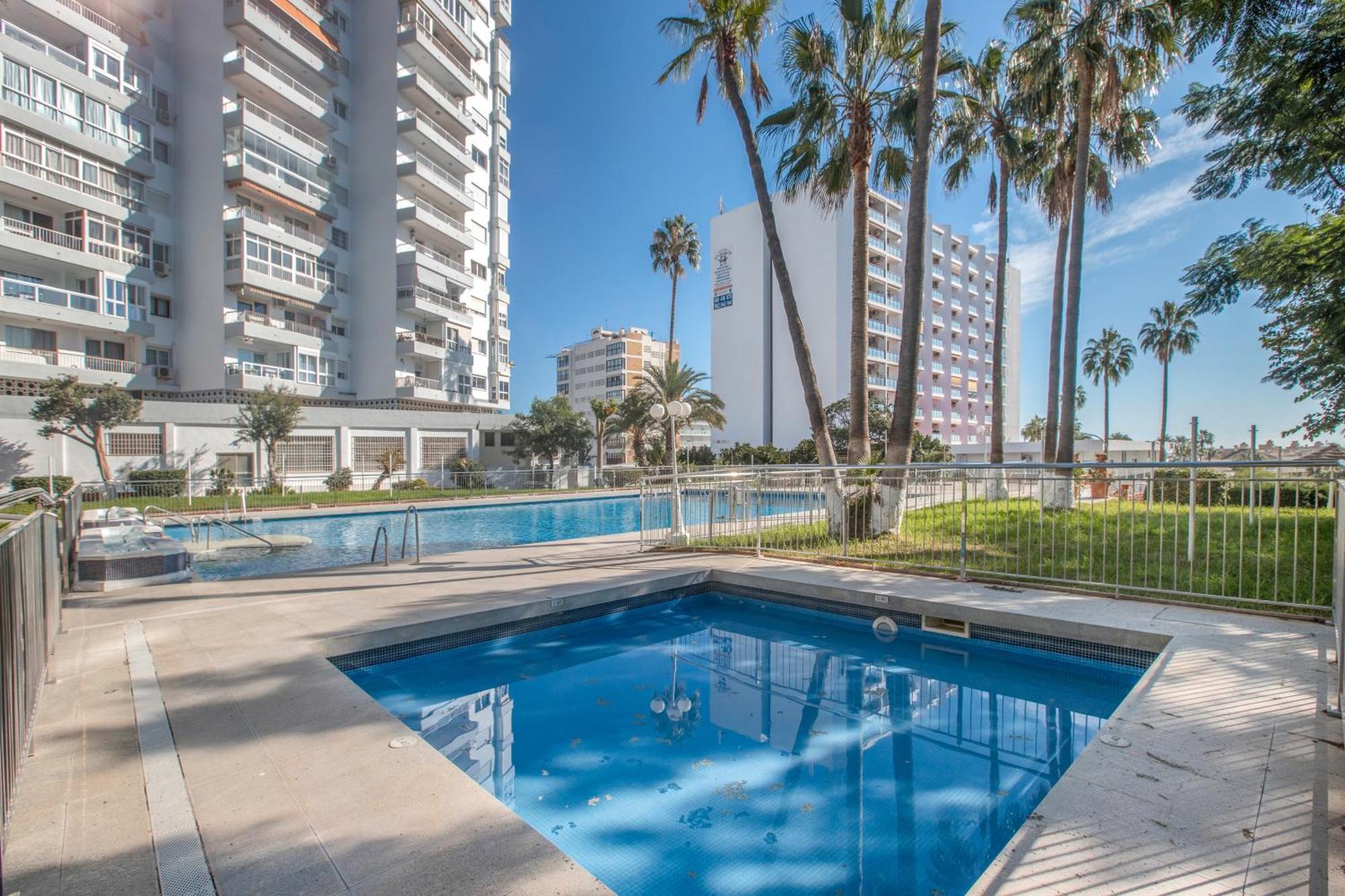 Next To Puerto Marina And The Beach ベナルマデナ エクステリア 写真